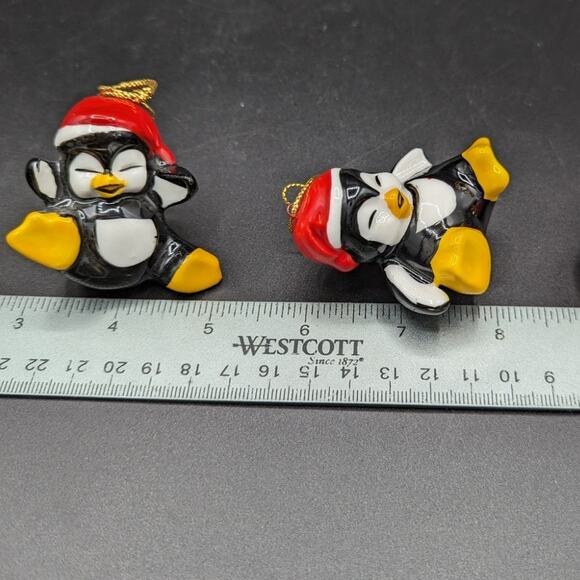 4 Vintage Penguin Christmas Ornaments Holiday Ceramic Cutesy Playful Japan? - Picture 13 of 16